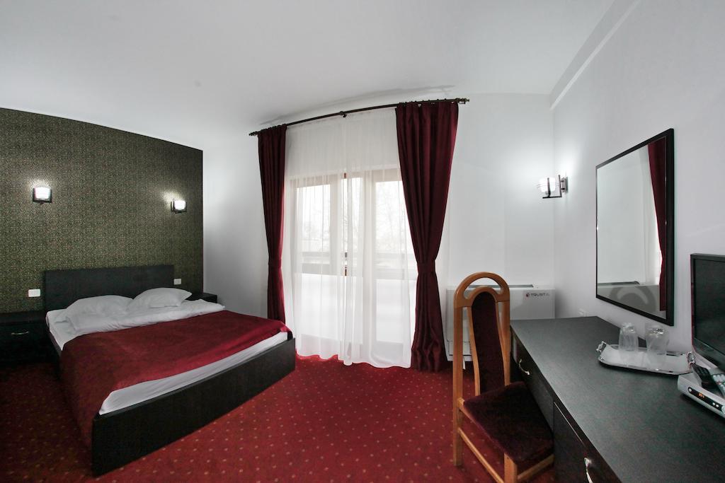 Hotel Rebis Brăila Eksteriør billede