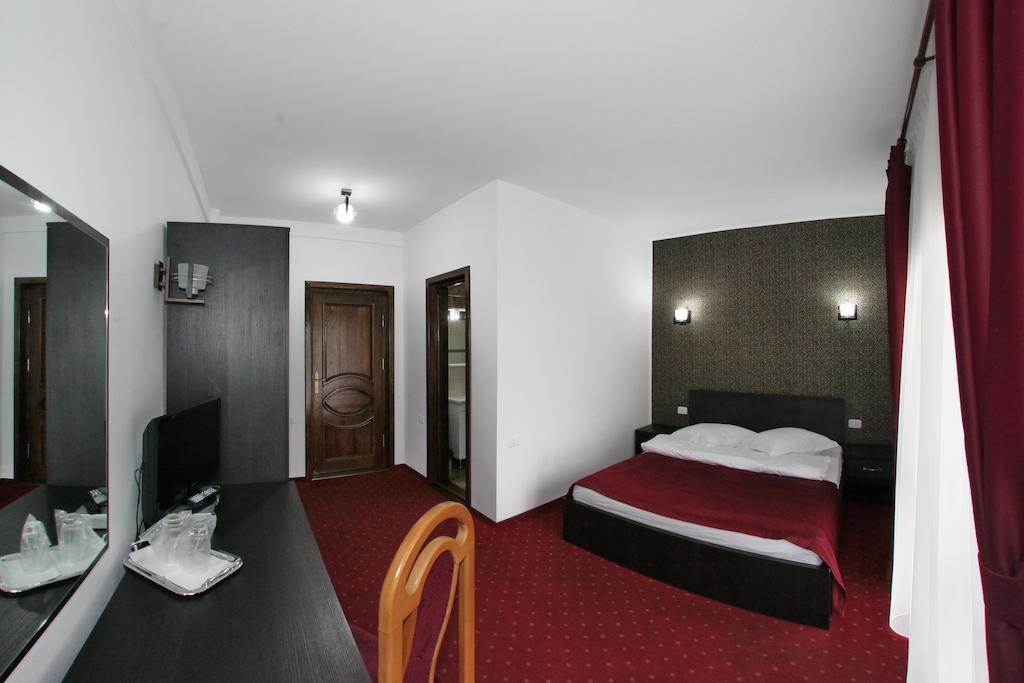 Hotel Rebis Brăila Eksteriør billede