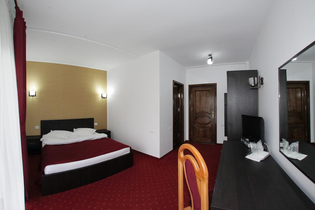 Hotel Rebis Brăila Eksteriør billede