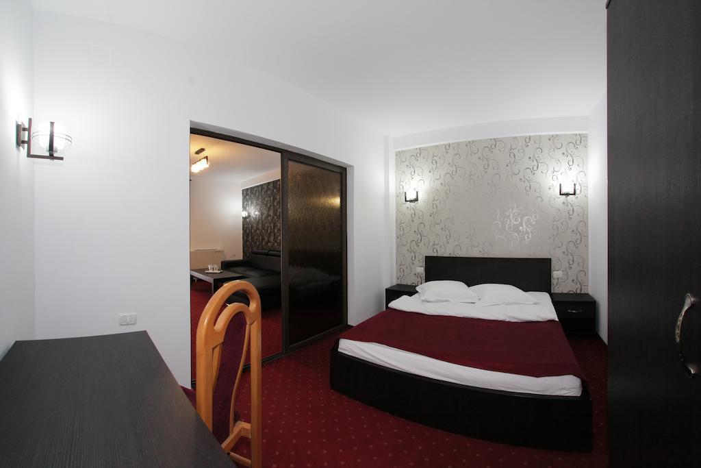 Hotel Rebis Brăila Værelse billede